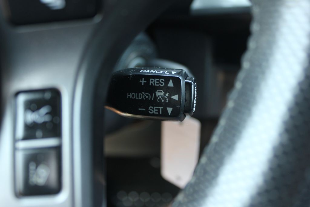 2019 Toyota Tacoma Image 17