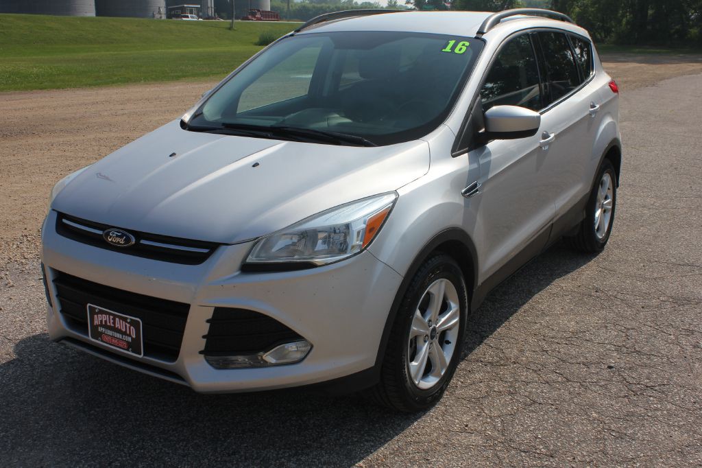 2016 Ford Escape Image 2
