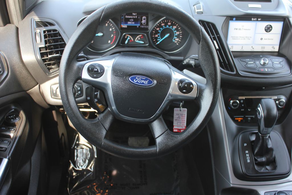 2016 Ford Escape Image 11