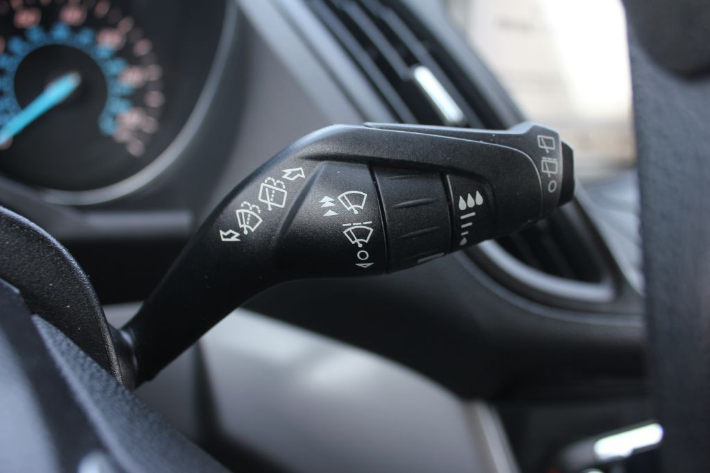 2016 Ford Escape Image 16