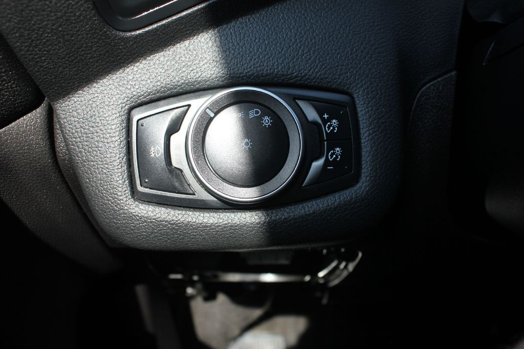 2016 Ford Escape Image 17