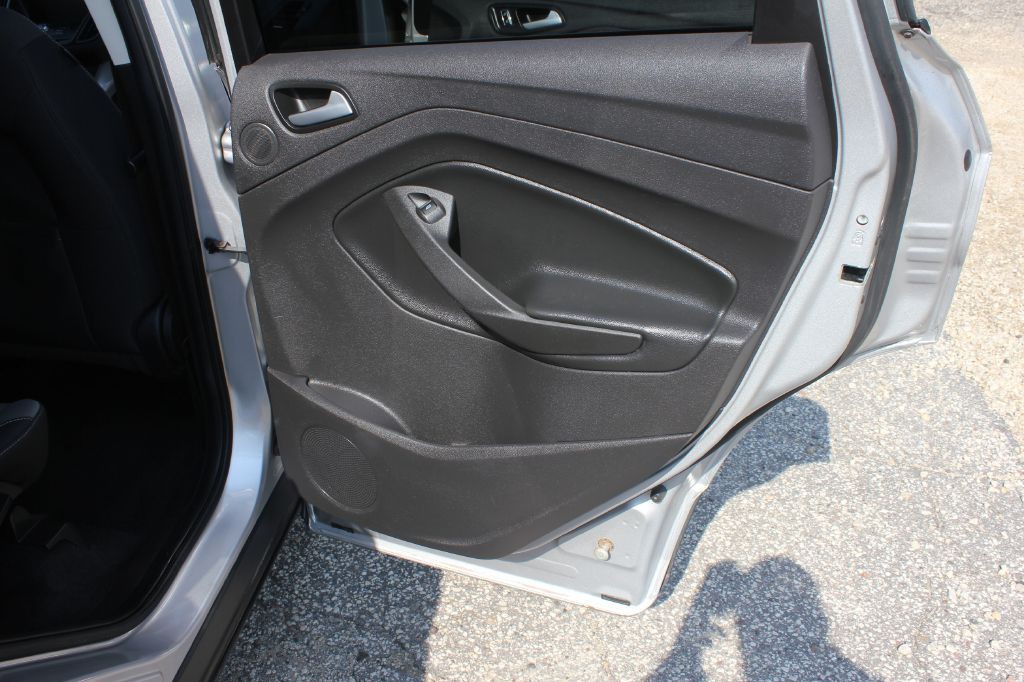 2016 Ford Escape Image 33