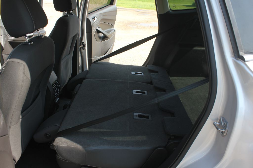 2016 Ford Escape Image 38