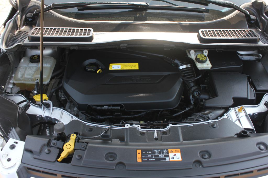 2016 Ford Escape Image 48