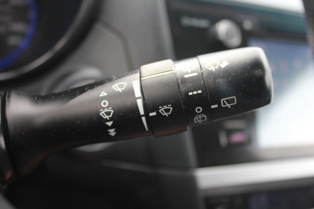 2015 Subaru Outback Image 16