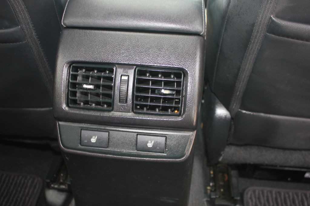 2015 Subaru Outback Image 37
