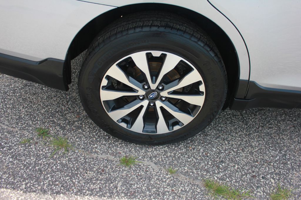 2015 Subaru Outback Image 55