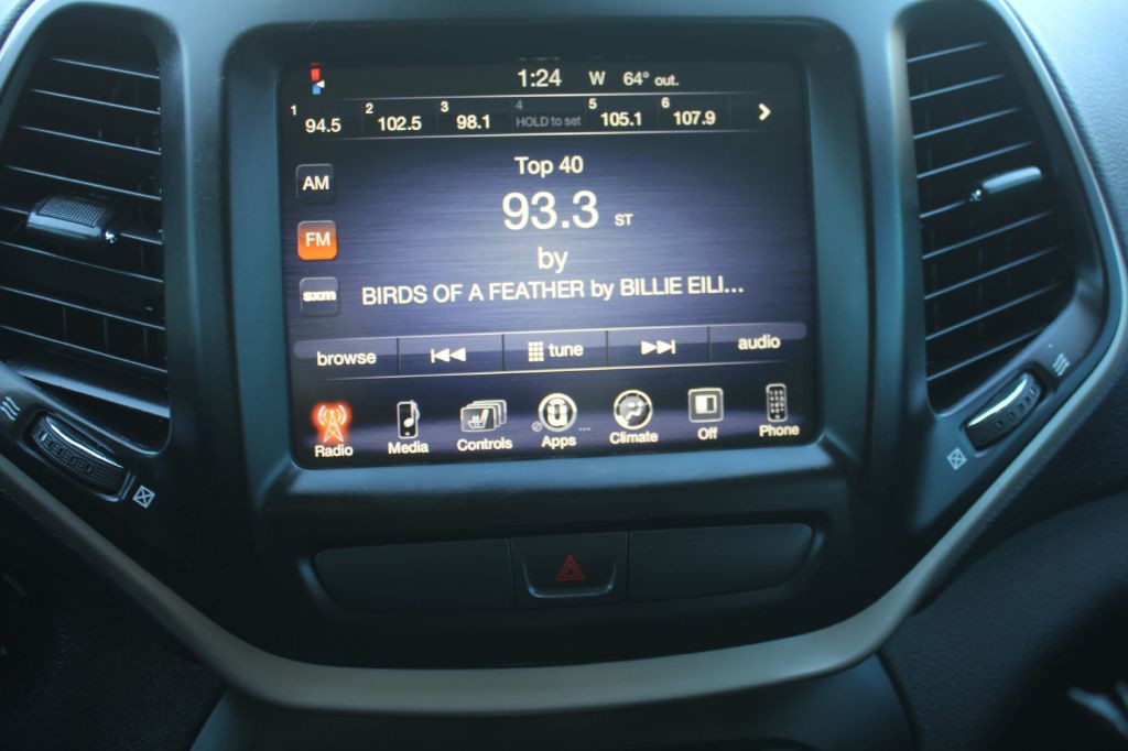 2015 Jeep Cherokee Image 18