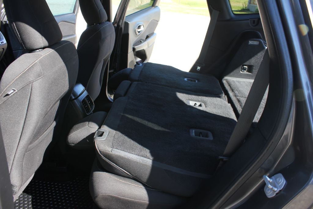 2015 Jeep Cherokee Image 39