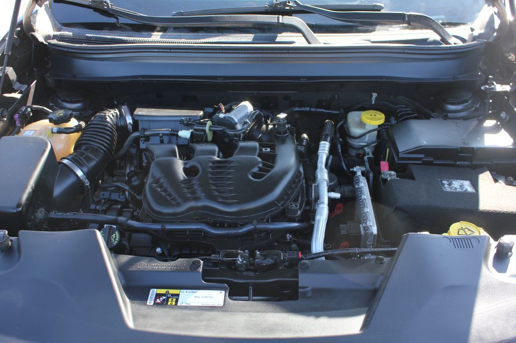 2015 Jeep Cherokee Image 49