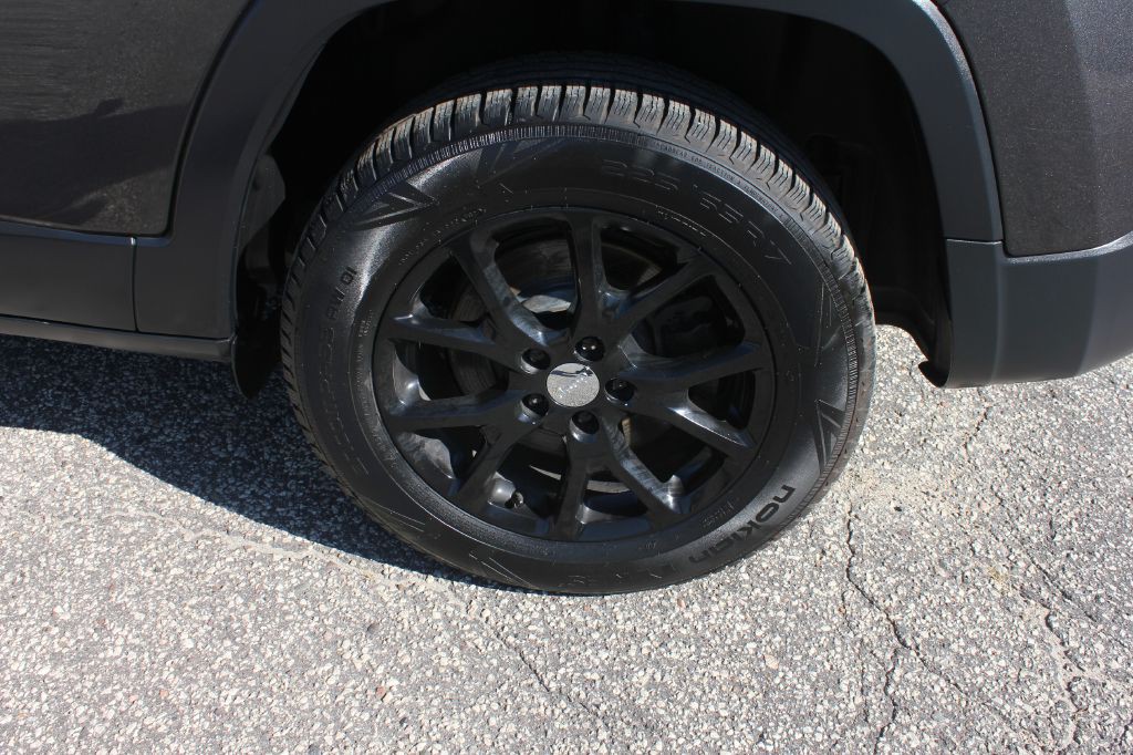 2015 Jeep Cherokee Image 54