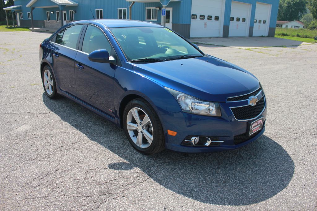 2013 Chevrolet Cruze Image 4