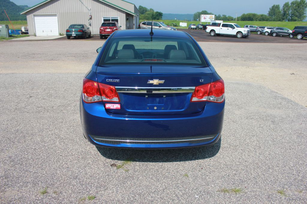 2013 Chevrolet Cruze Image 7