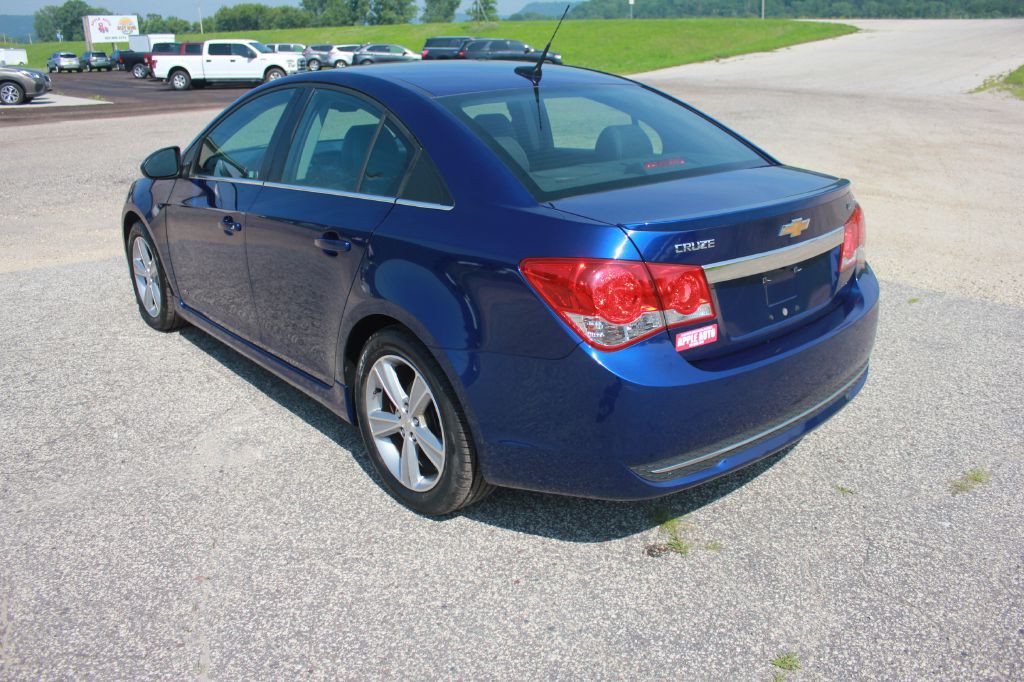 2013 Chevrolet Cruze Image 8