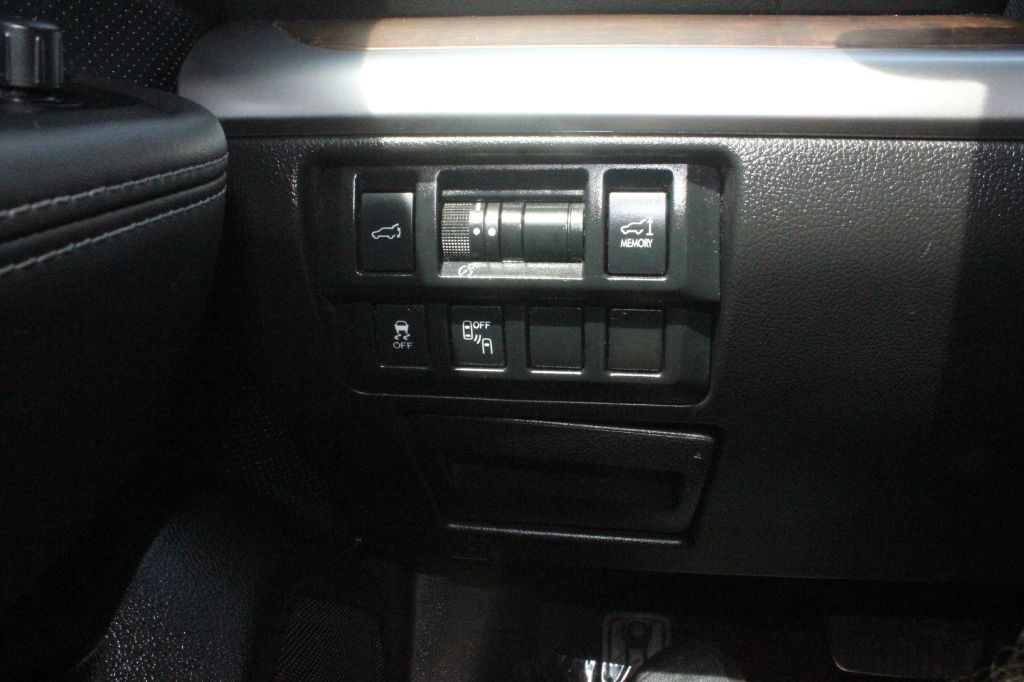 2016 Subaru Outback Image 18