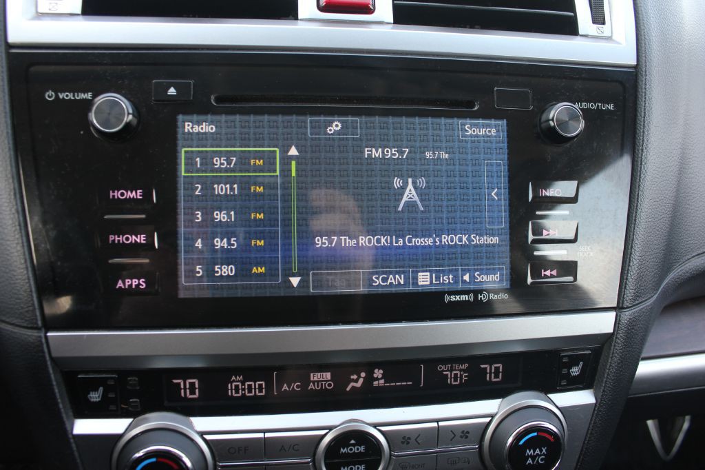 2016 Subaru Outback Image 19
