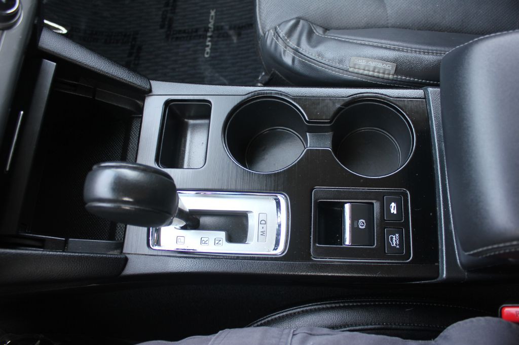 2016 Subaru Outback Image 22