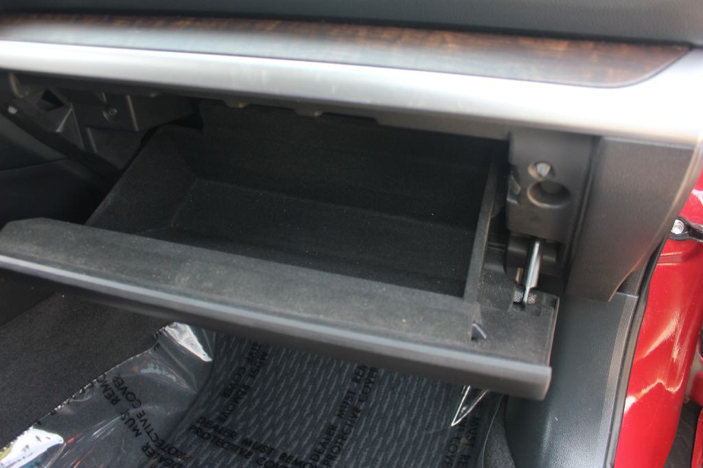 2016 Subaru Outback Image 35