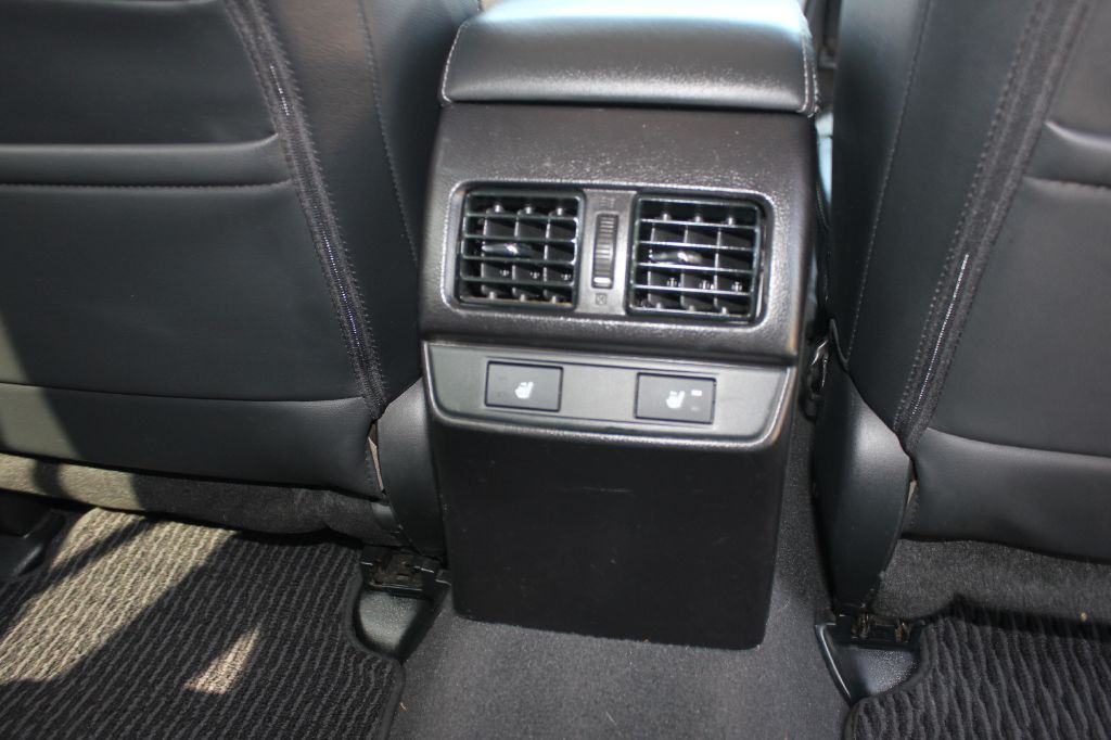 2016 Subaru Outback Image 38