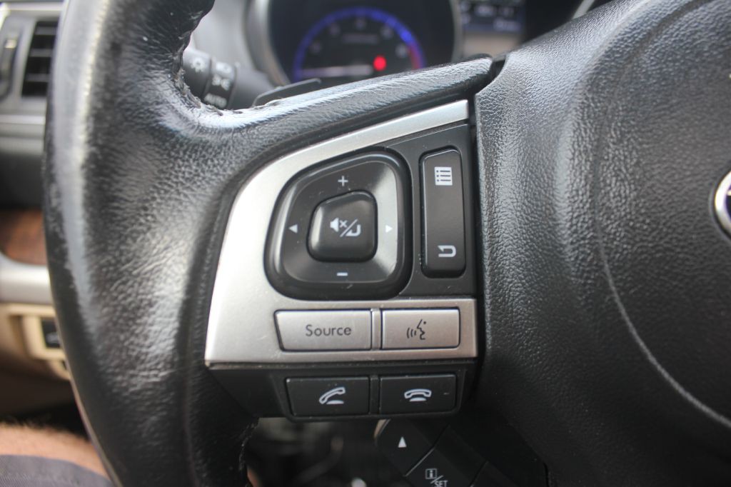2016 Subaru Outback Image 13