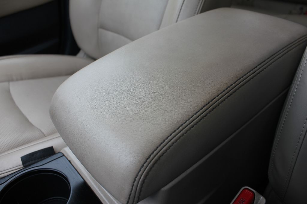 2016 Subaru Outback Image 23