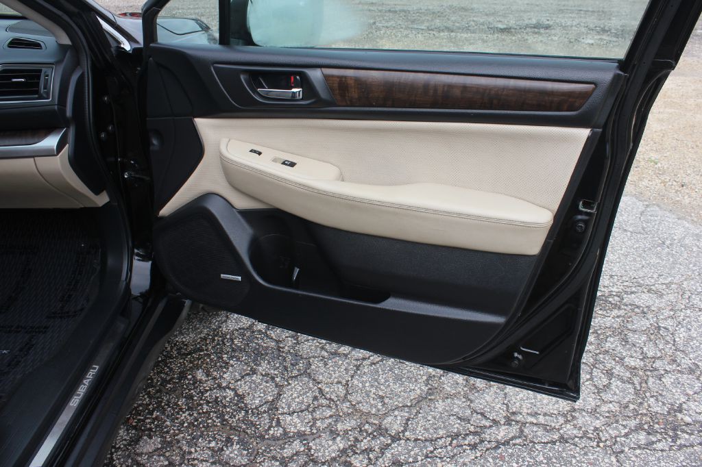 2016 Subaru Outback Image 33