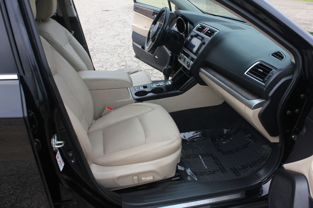 2016 Subaru Outback Image 34