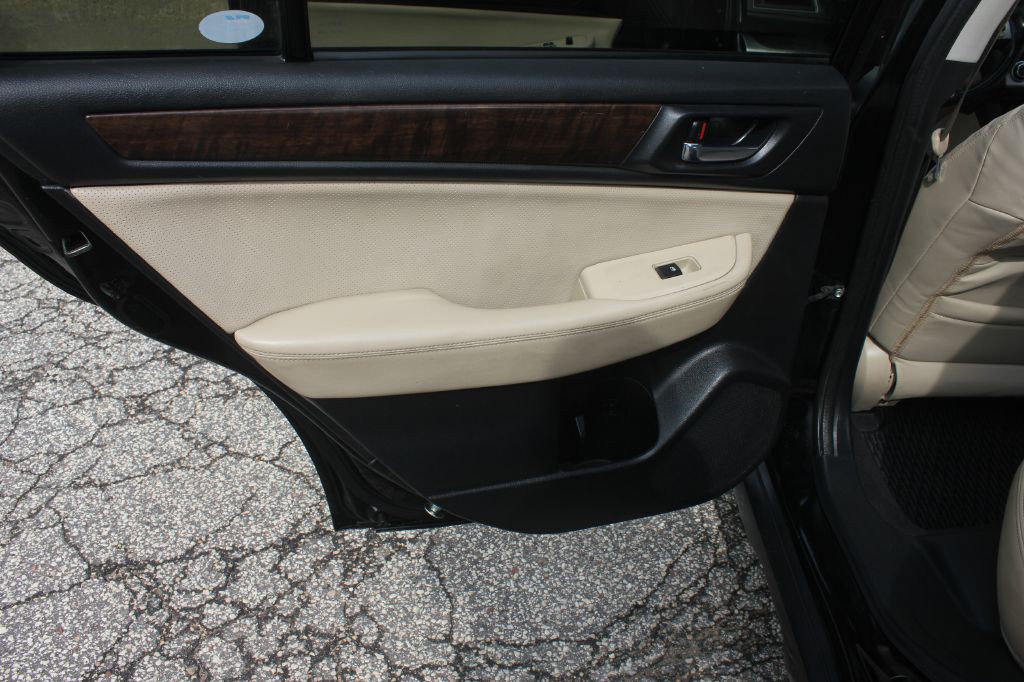 2016 Subaru Outback Image 39
