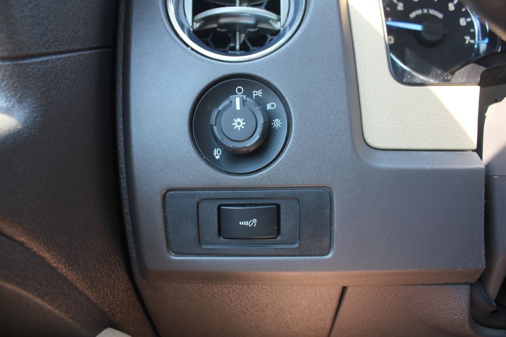 2012 Ford F-150 Image 17