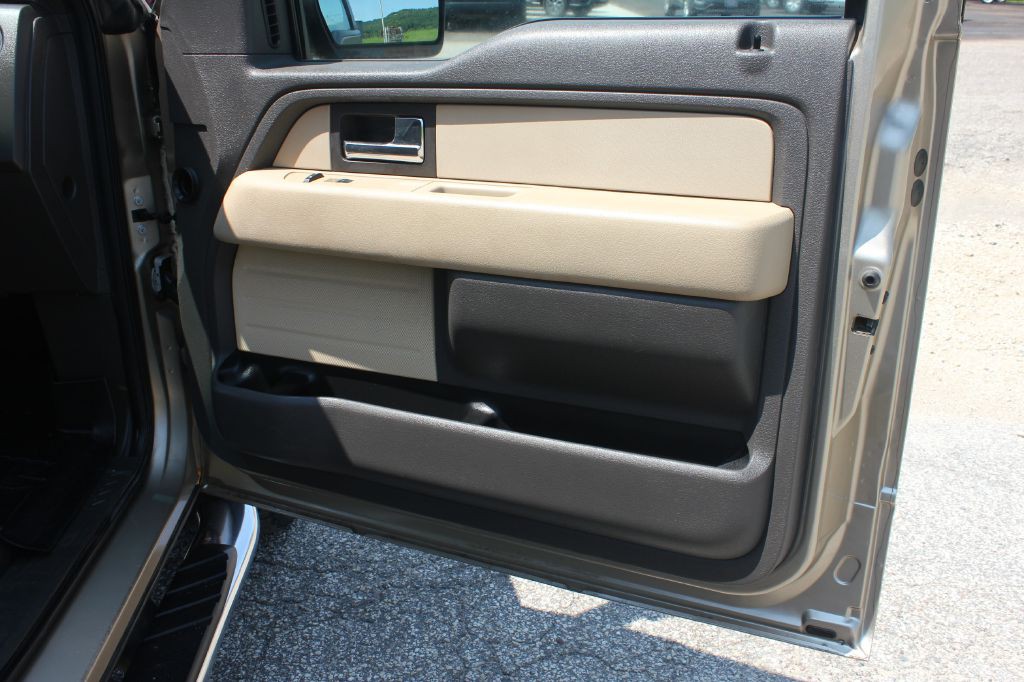 2012 Ford F-150 Image 32