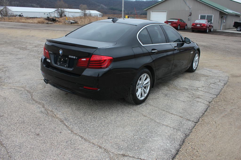 2016 BMW 5 Series Image 6