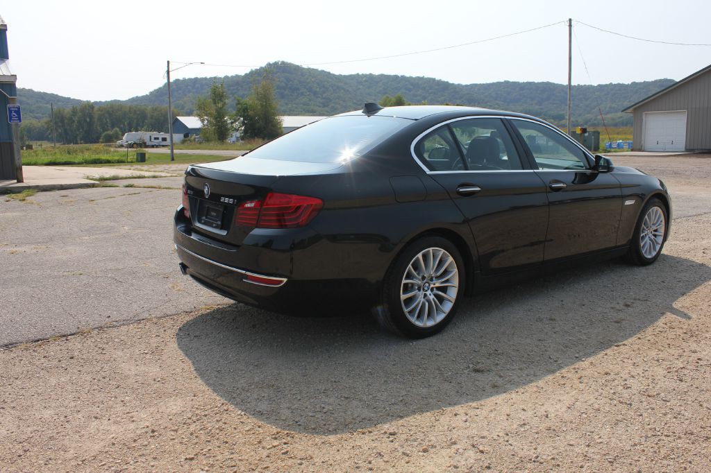 2016 BMW 5 Series Image 6
