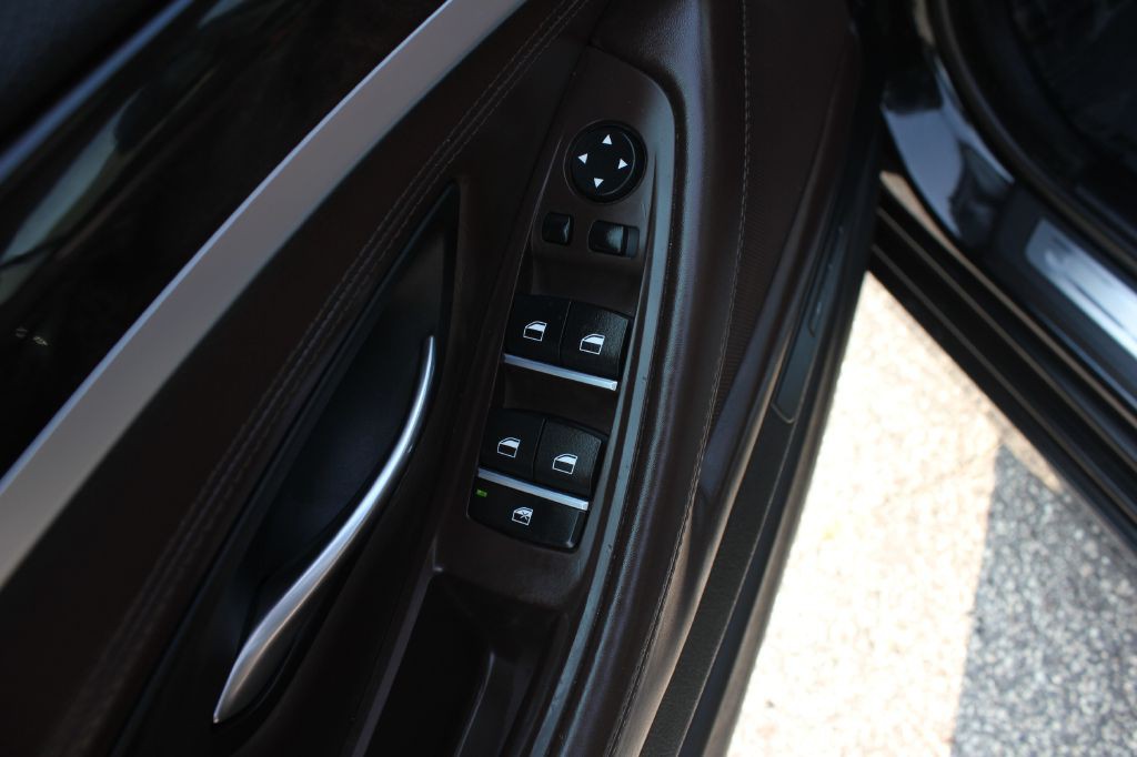 2016 BMW 5 Series Image 27