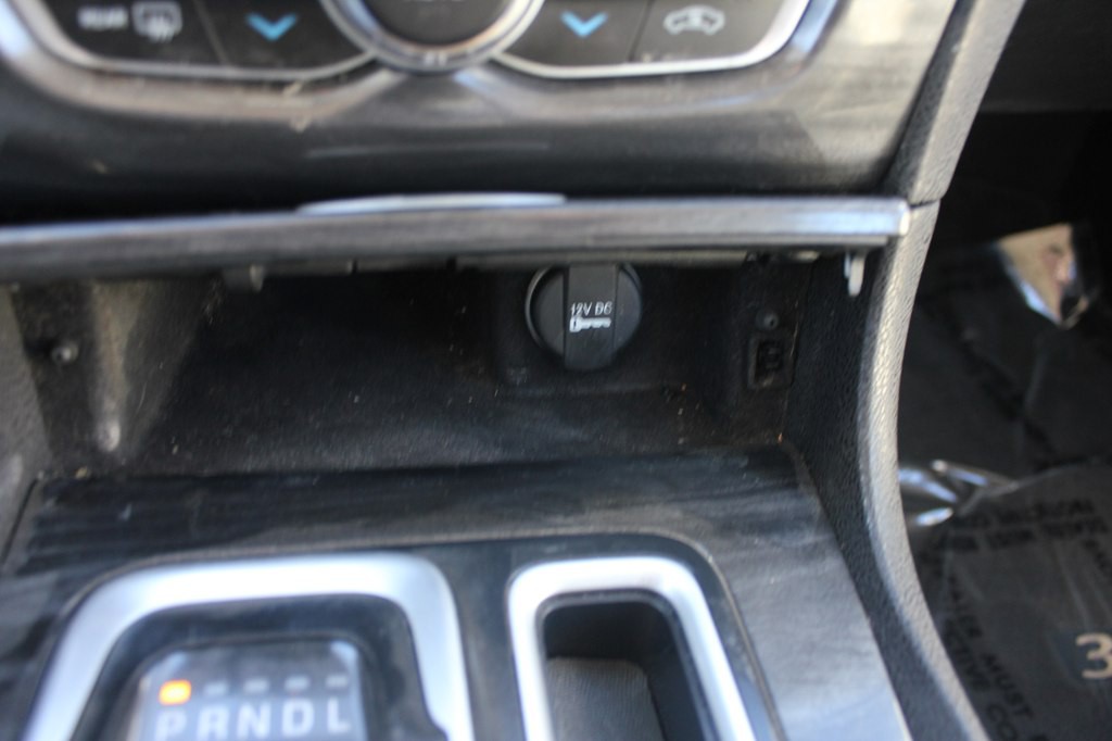 2017 Chrysler 300 Image 18