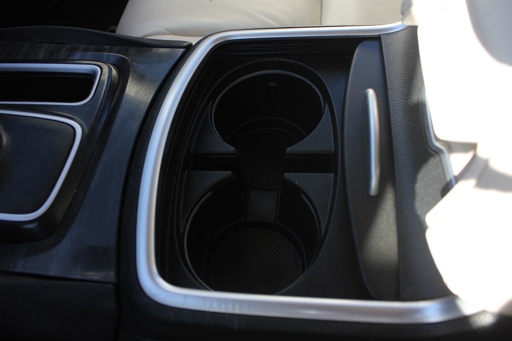 2017 Chrysler 300 Image 20