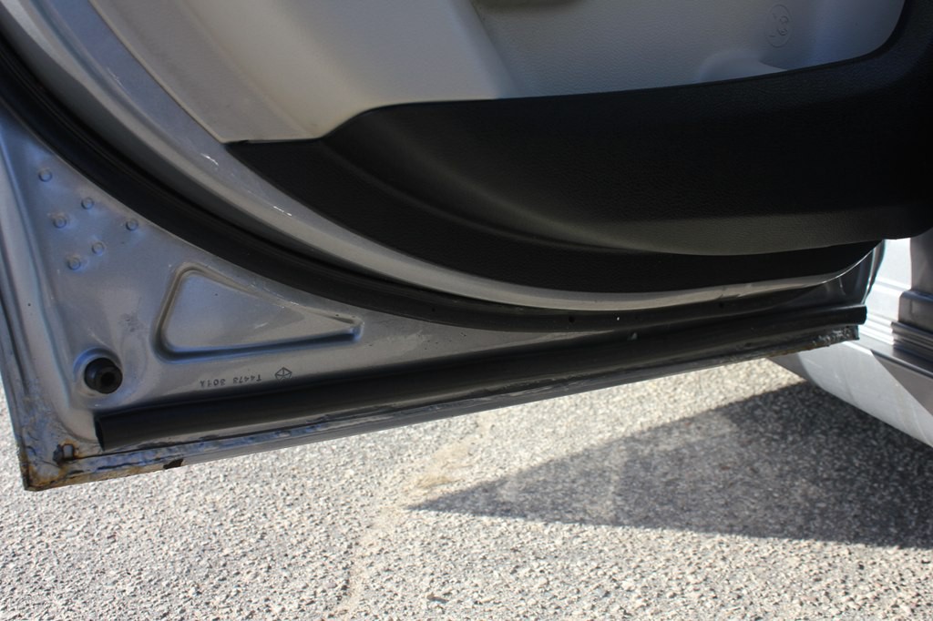 2017 Chrysler 300 Image 42