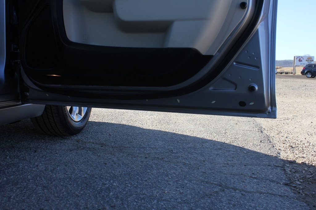 2017 Chrysler 300 Image 44