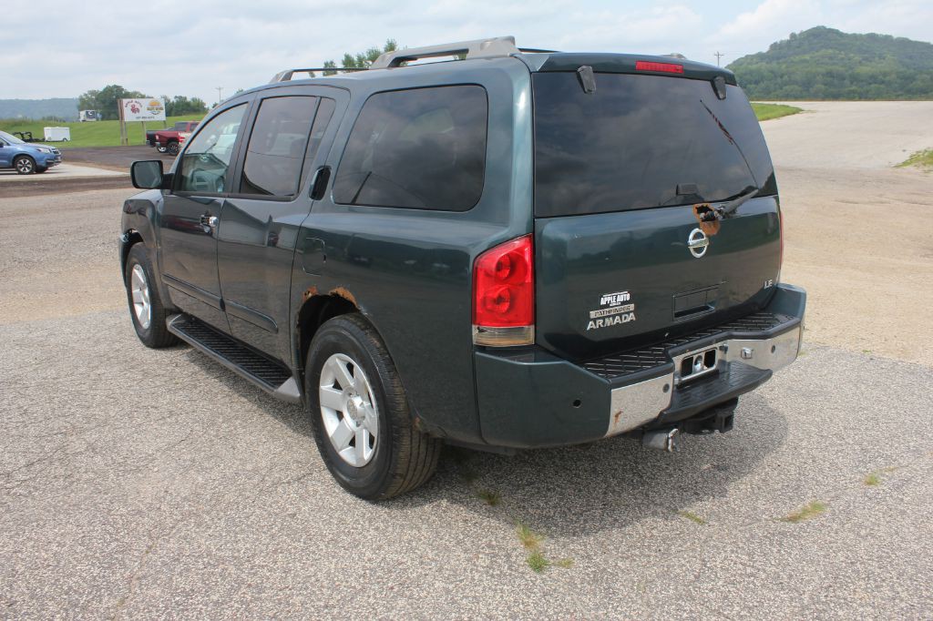 2004 Nissan Armada Image 8