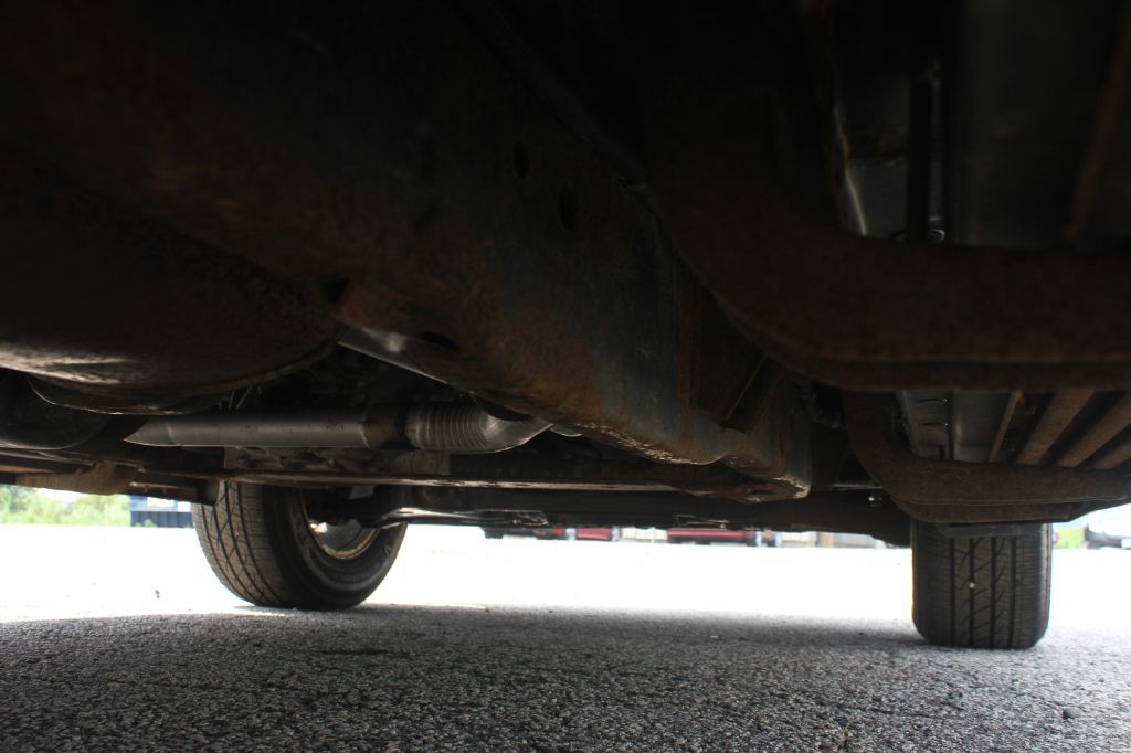 2004 Nissan Armada Image 48