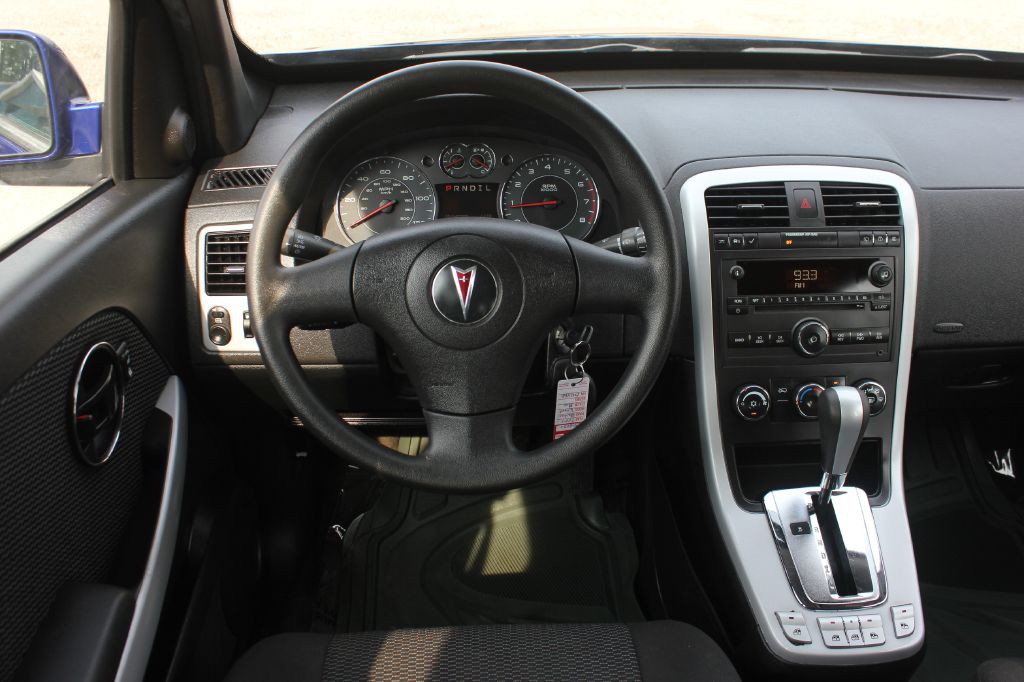 2007 Pontiac Torrent Image 10