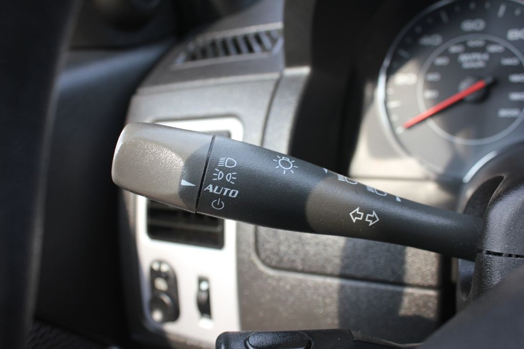 2007 Pontiac Torrent Image 13