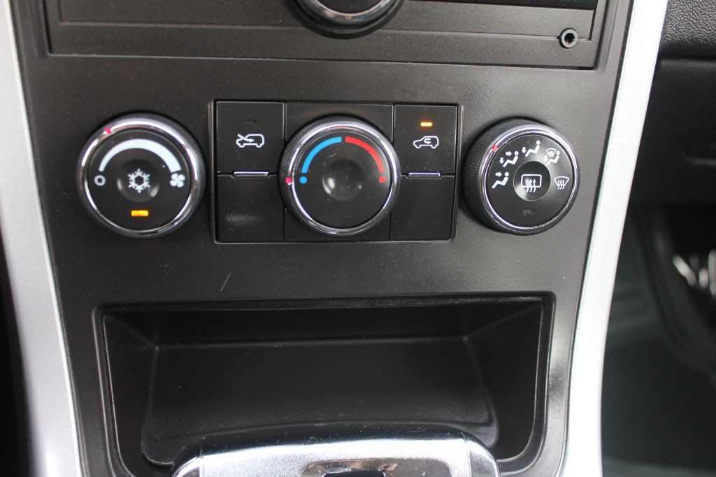 2007 Pontiac Torrent Image 18