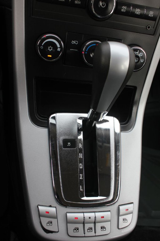 2007 Pontiac Torrent Image 19