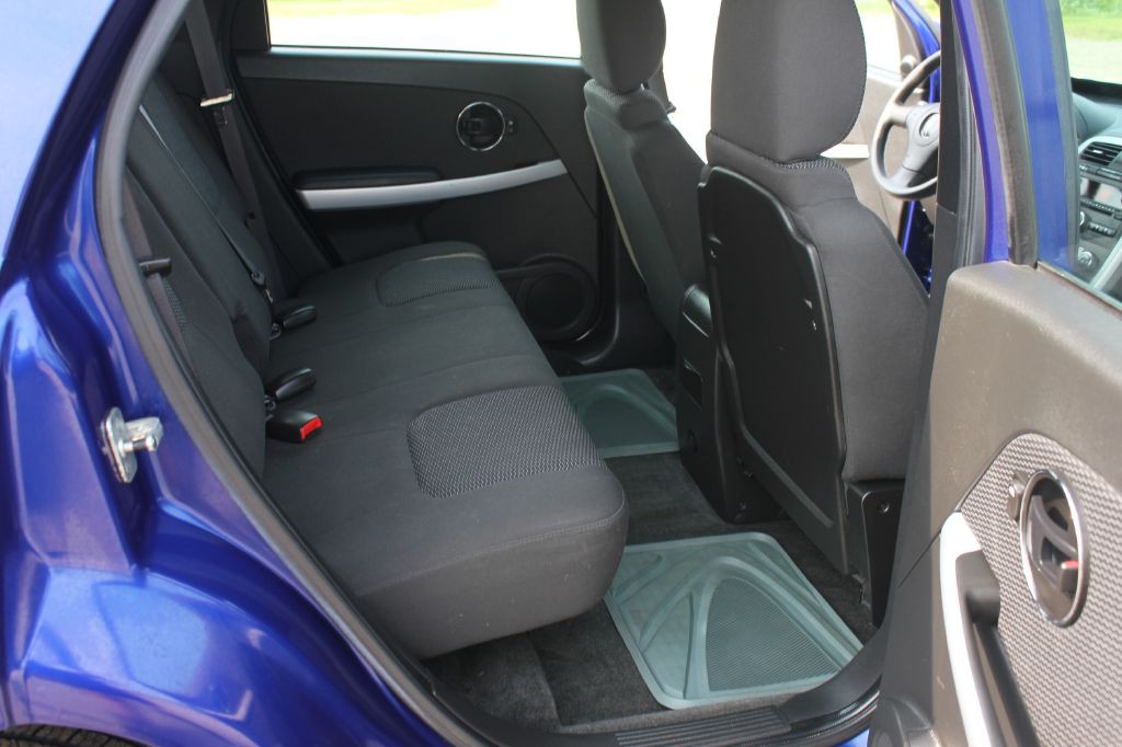 2007 Pontiac Torrent Image 32
