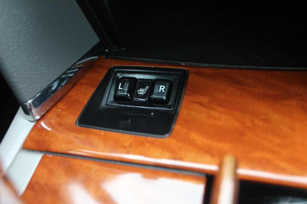 2011 Toyota Camry Image 22