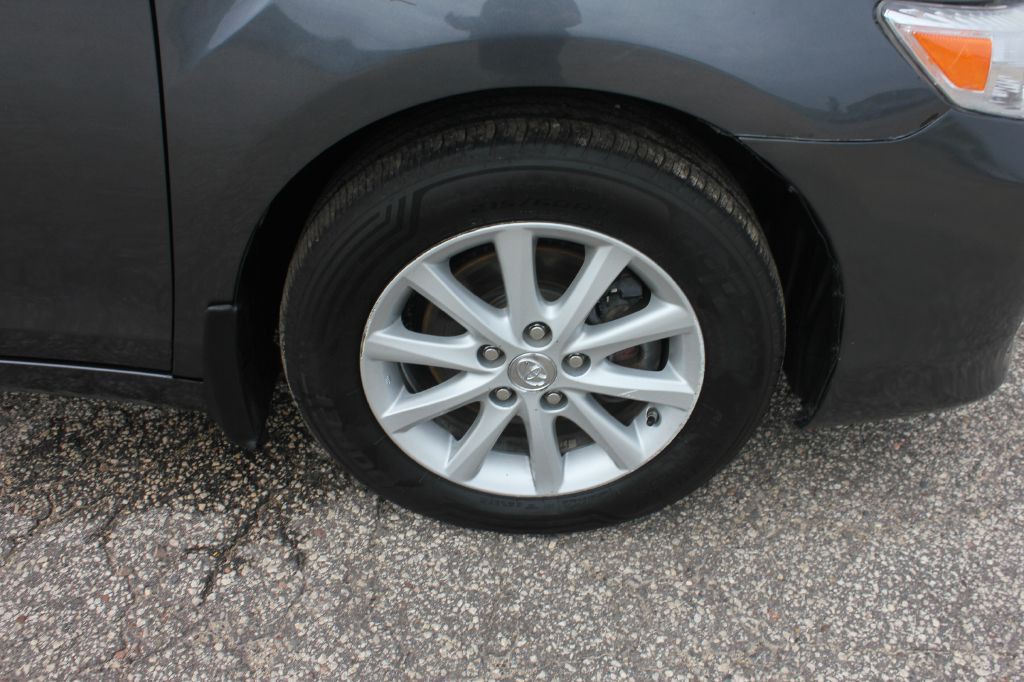 2011 Toyota Camry Image 51