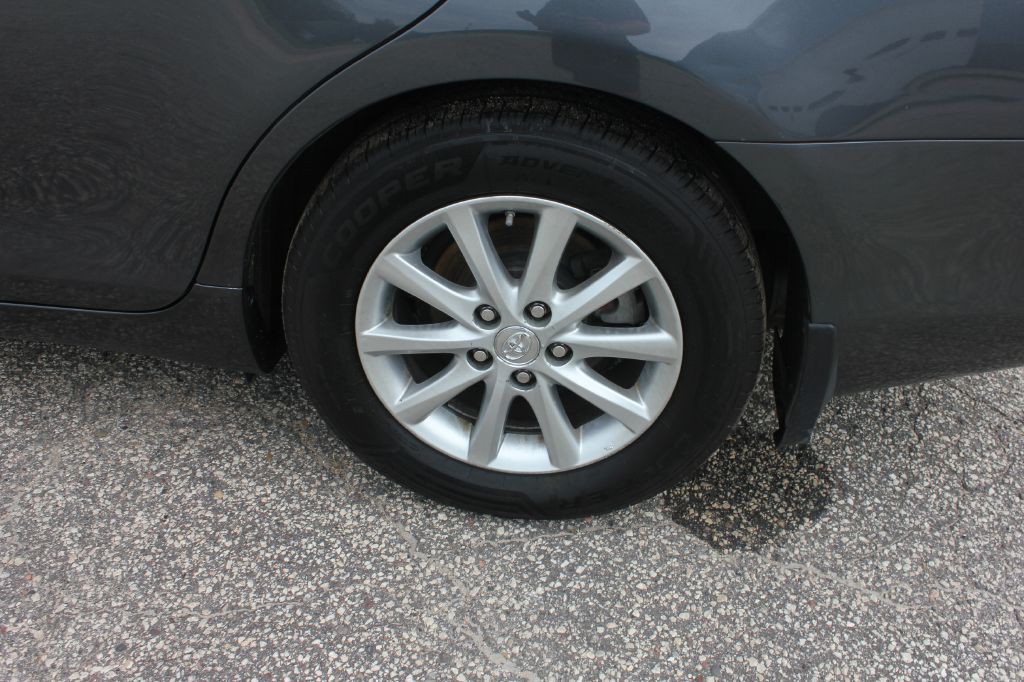 2011 Toyota Camry Image 53