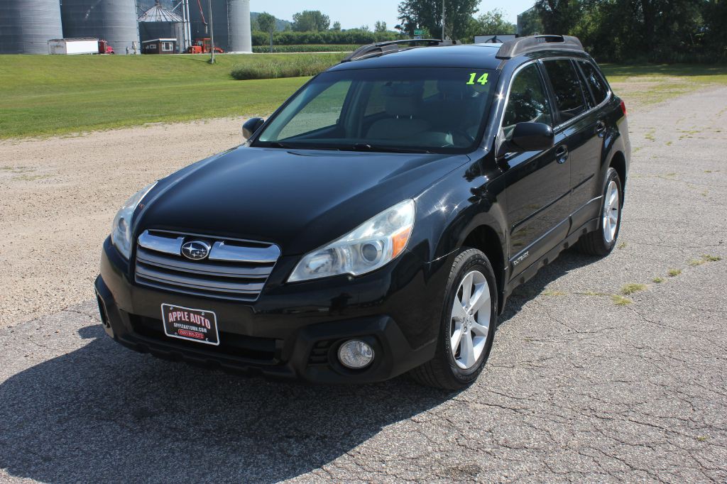 2014 Subaru Outback Image 2