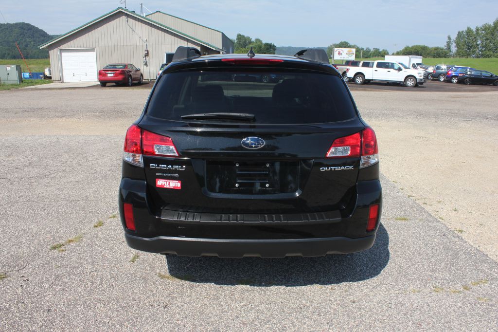 2014 Subaru Outback Image 7