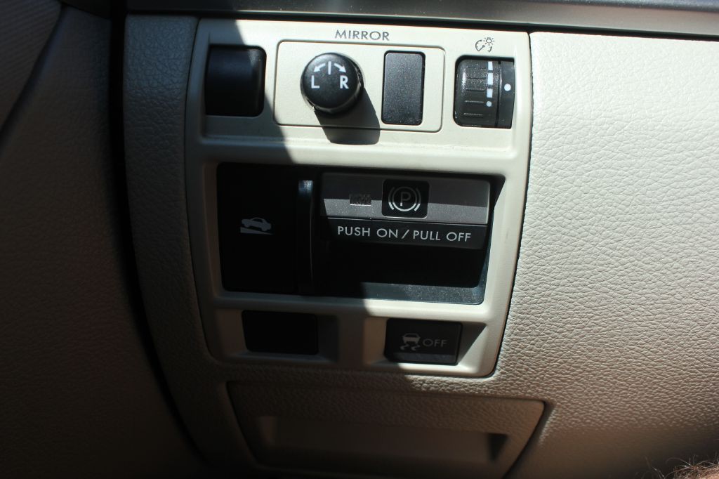 2014 Subaru Outback Image 17